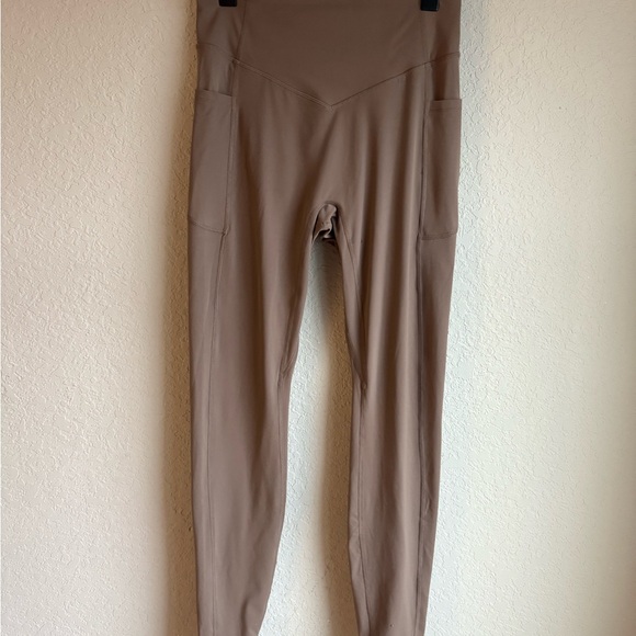 HALARA ULTRASCULPT HIGH WAISTED SCRUNCH BUTT LIFTING LEGGINGS - Picture 6 of 9